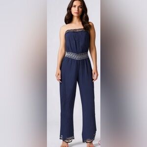 EUC PINKY BLUE JUMPSUIT SLEEVES AND BOTTOM LACE CUT OFF BOTTOM LEG TRIME